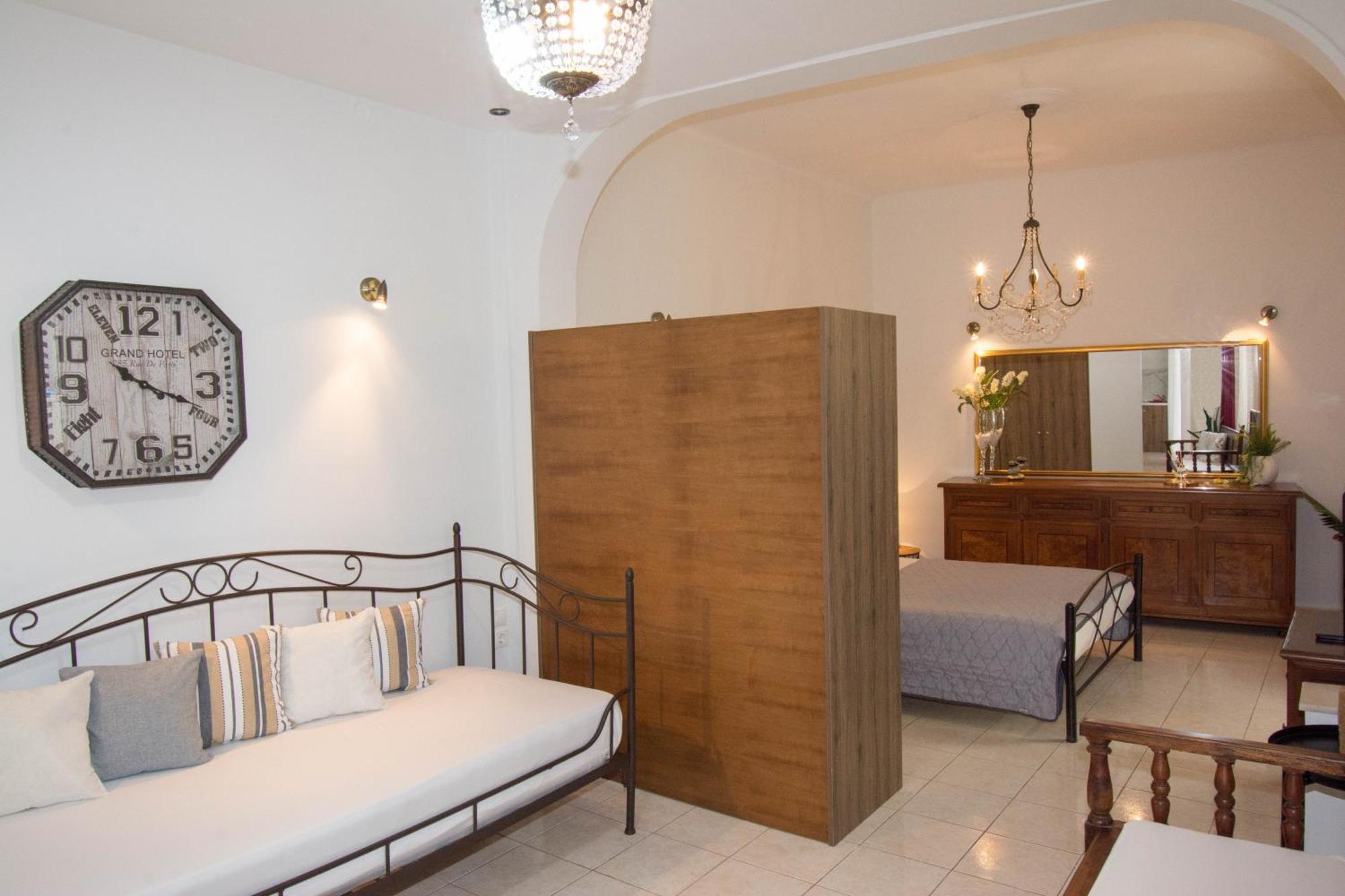 Athina House "By Checkin" Apartment Heraklion  Exterior photo